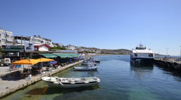 Avşa Adası’na Misafir Akını : Günde 18 Feribot Sefer Düzenliyor!