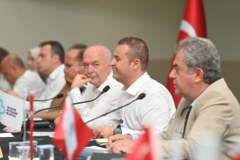 baskan_akin_dursunbeyde_halkla_bulustu_5-345x230 Başkan Akın, Dursunbey’de halkla buluştu