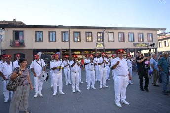 baskan_akin_kurtdereli_mehmet_pehlivana_sahip_cikacagiz_11-345x230 Başkan Akın: Kurtdereli Mehmet Pehlivan’a sahip çıkacağız