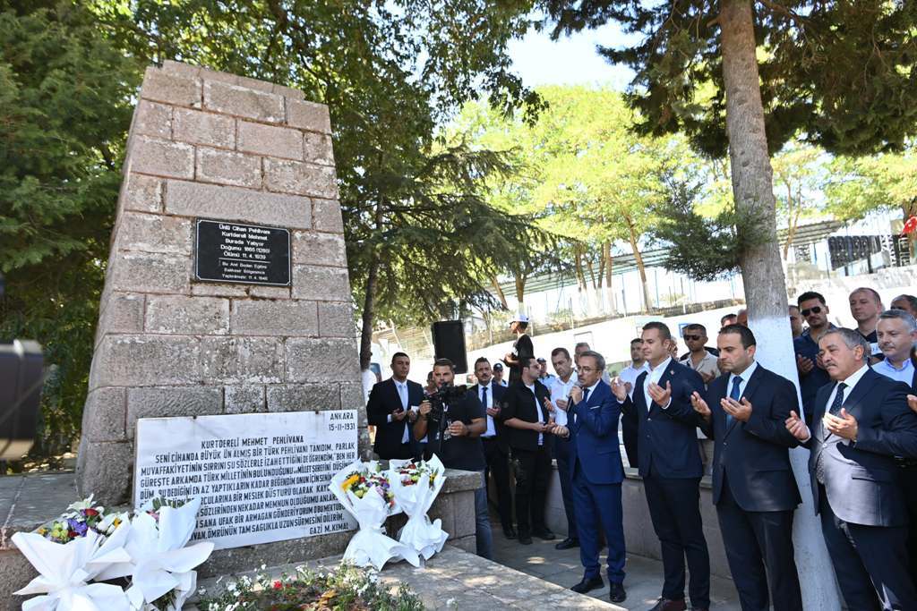 kurtderede_gures_heyecani_basladi_2 64. Geleneksel Kurtdereli Mehmet Pehlivan Yağlı Güreşleri Başladı