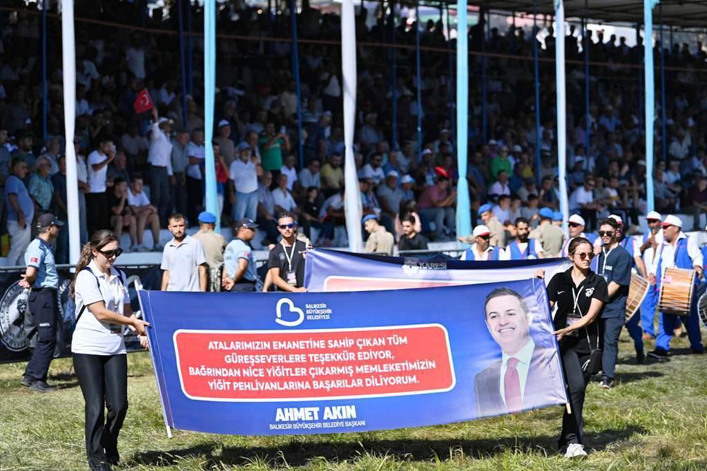 kurtdereli_gureslerinde_altin_kemerin_sahibi_enes_dogan_oldu_-14 Yağlı Güreşlerin kalbi Balıkesir’de attı