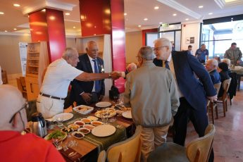 17-345x230 BURHANİYE BELEDİYESİ’NDEN GAZİLERE 19 EYLÜL KAHVALTISI