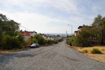 EDREMITTE-YOLCALISMALARINA-HIZ-VERILDI-10-345x230 EDREMİT’TE YOL ÇALIŞMALARINA HIZ VERİLDİ