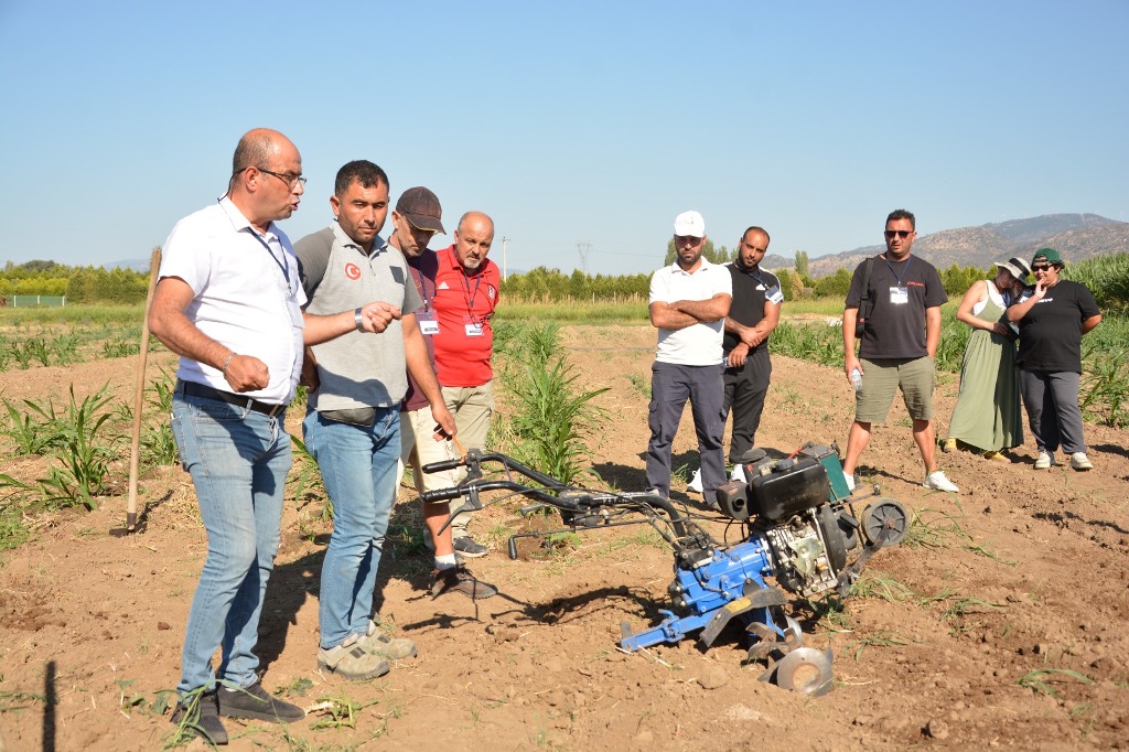 BAÇEM sektöre nitelikli bahçıvanlar kazandırıyor