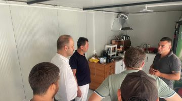 Büyükşehir Belediyesi Sındırgılı esnafı yalnız bırakmıyor