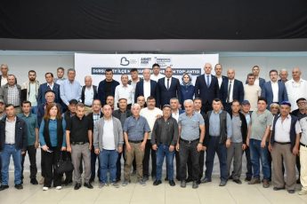 buyuksehir_dursunbeyde_muhtarlarla_bulustu_5-345x230 BÜYÜKŞEHİR MUHTARLARLA YAKIN TEMASTA