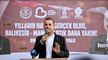 Gördes Sındırgı yolu davul zurnayla açıldı