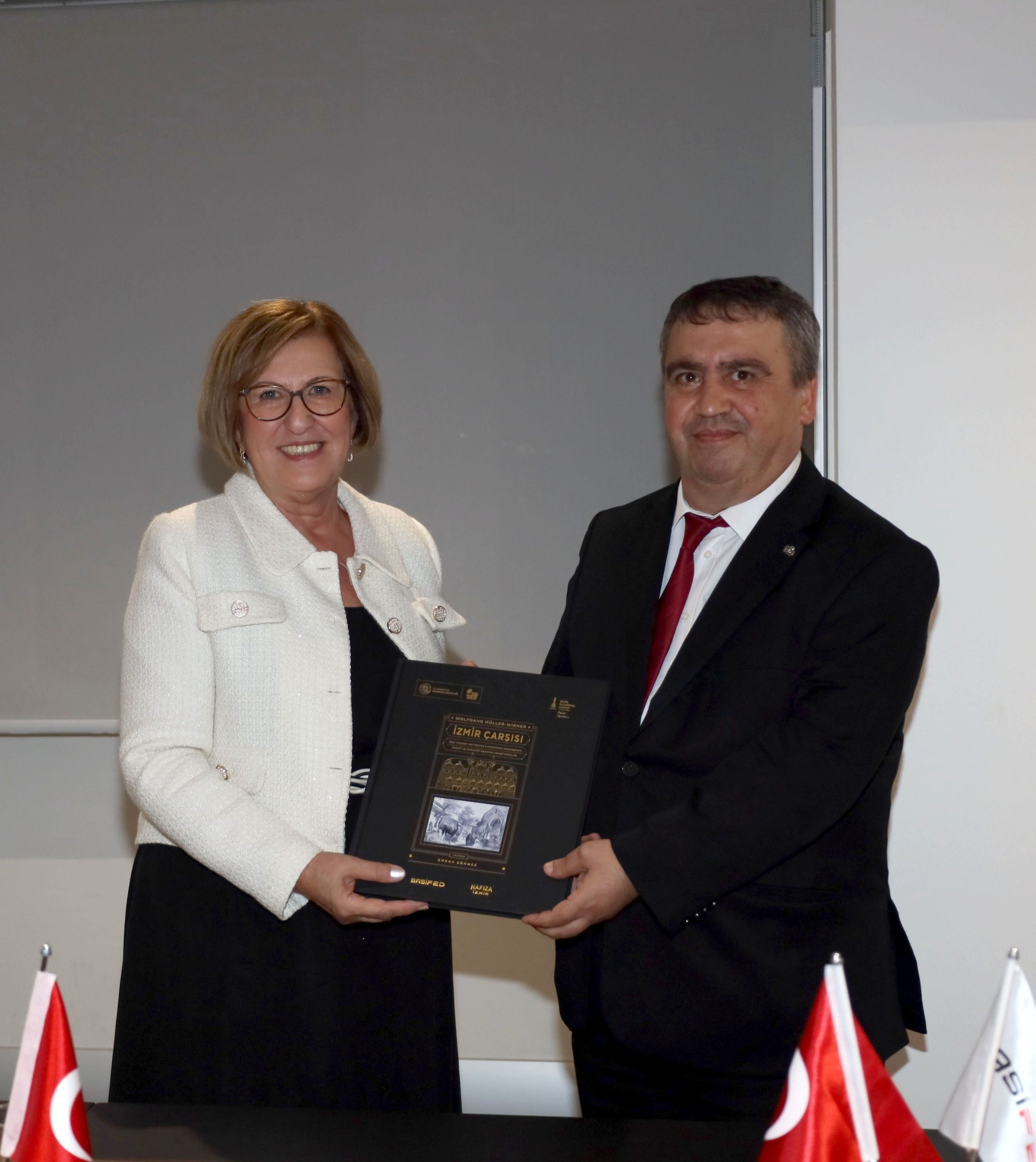 031A9835-scaled İlk protokol dersi babaanneden: ‘KALKACAĞIN YERE OTURMA’