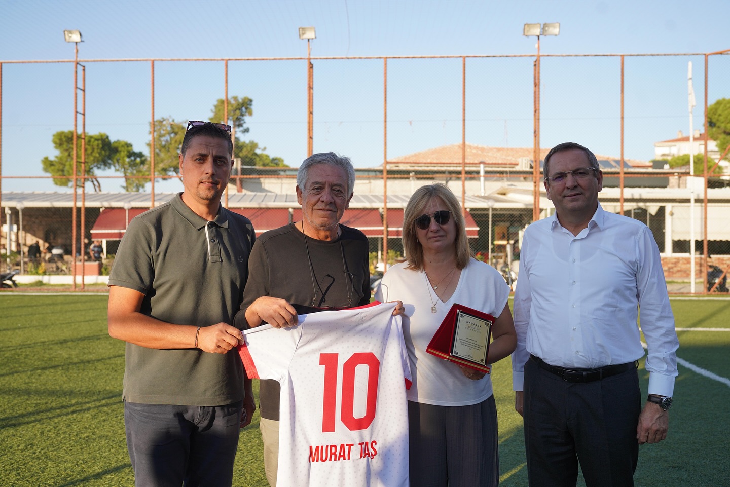 Başkan Ergin: “Ayvalıkgücü’nün efsanelerini rahmet ve özlemle anıyoruz”