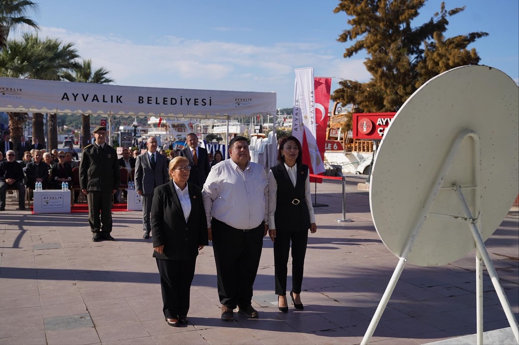 05-5 Ayvalık’ta Muhtarlar Günü kutlandı