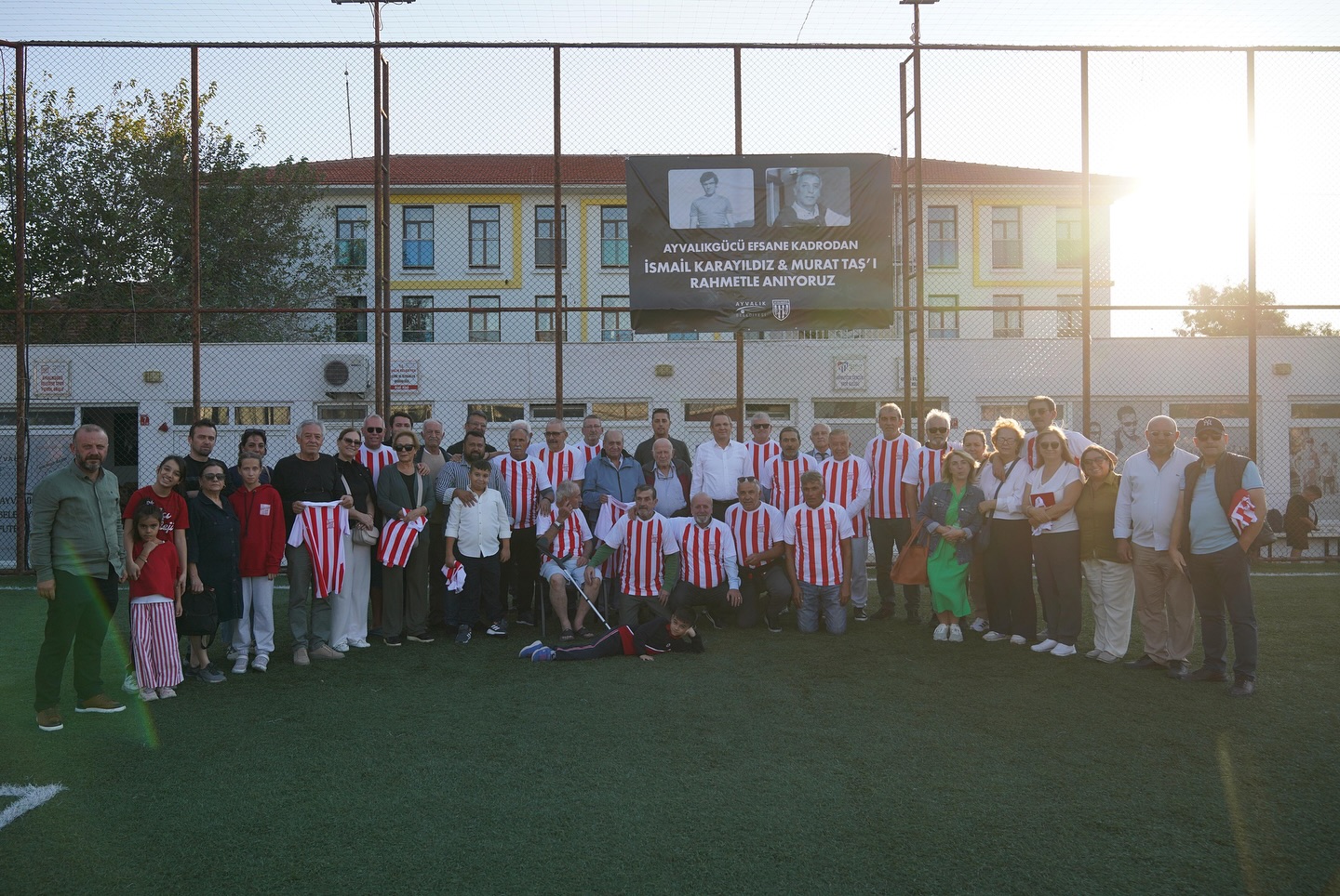 06-1 Başkan Ergin: “Ayvalıkgücü’nün efsanelerini rahmet ve özlemle anıyoruz”