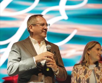 07-4-345x281 20. Ayvalık Uluslararası Zeytin Hasat ve Turizm Festivali’nde müzik dolu gece...