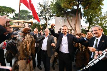 1-11-1-345x230 10.10’da Kuvayımilliye ruhu meydanlara taşındı