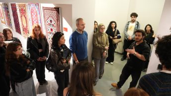 1-11-345x194 YAŞAYAN MÜZELER ZİYARETÇİLERİNİ AĞIRLIYOR