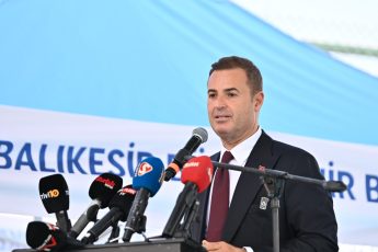 1-11-345x230 Bölgenin en büyük "Tarım ve Hayvancılık Fuarı" kapılarını açtı