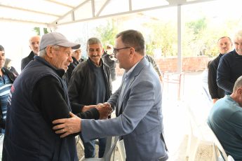 1-12-2-345x230 BAŞKAN ŞEHİRLİ, TAŞKÖY’DE 35 YILLIK TAPU SORUNUNU ÇÖZDÜ