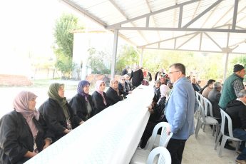 1-2-8-345x230 BAŞKAN ŞEHİRLİ, TAŞKÖY’DE 35 YILLIK TAPU SORUNUNU ÇÖZDÜ