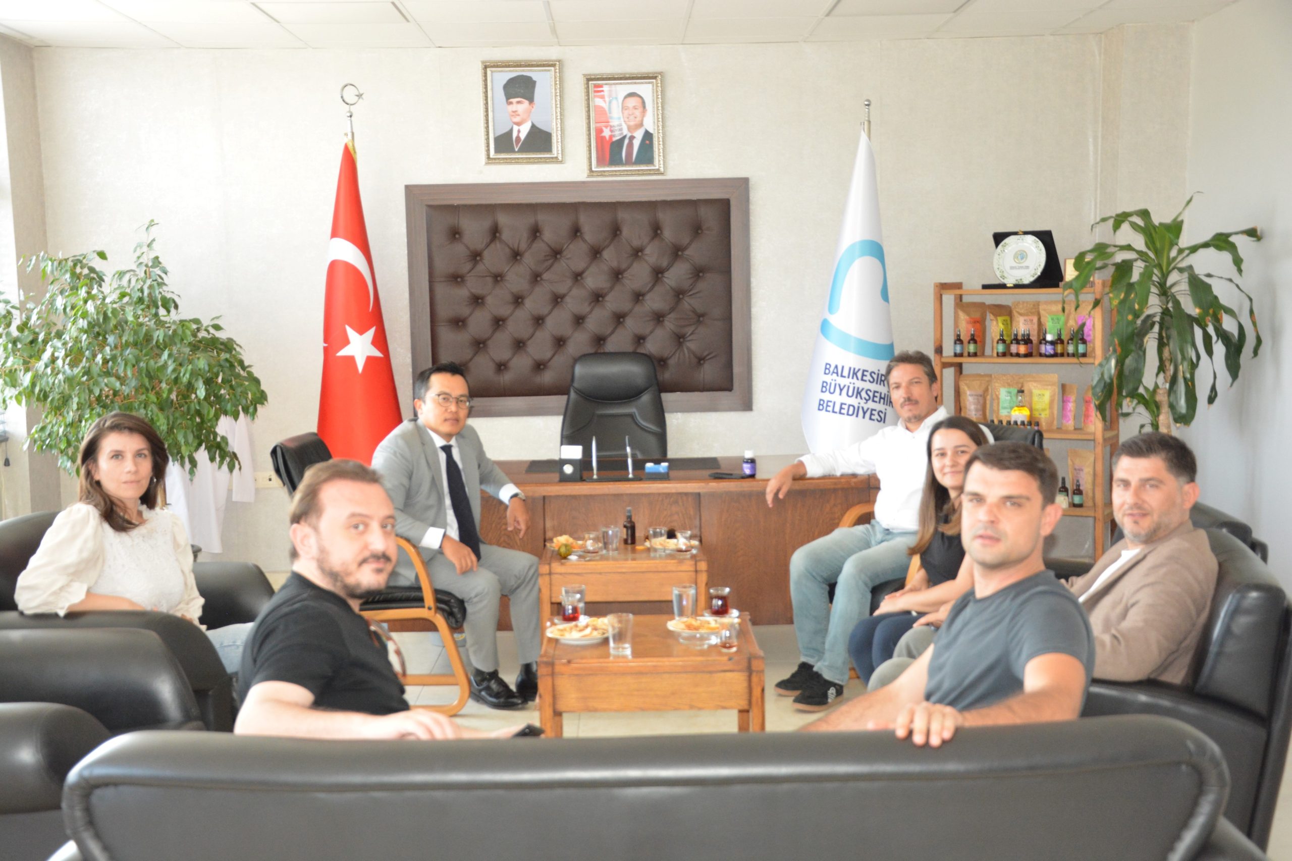 1-2-scaled Hindistan Başkonsolosu Shiri Mijito Vinito’dan BAÇEM’e Ziyaret