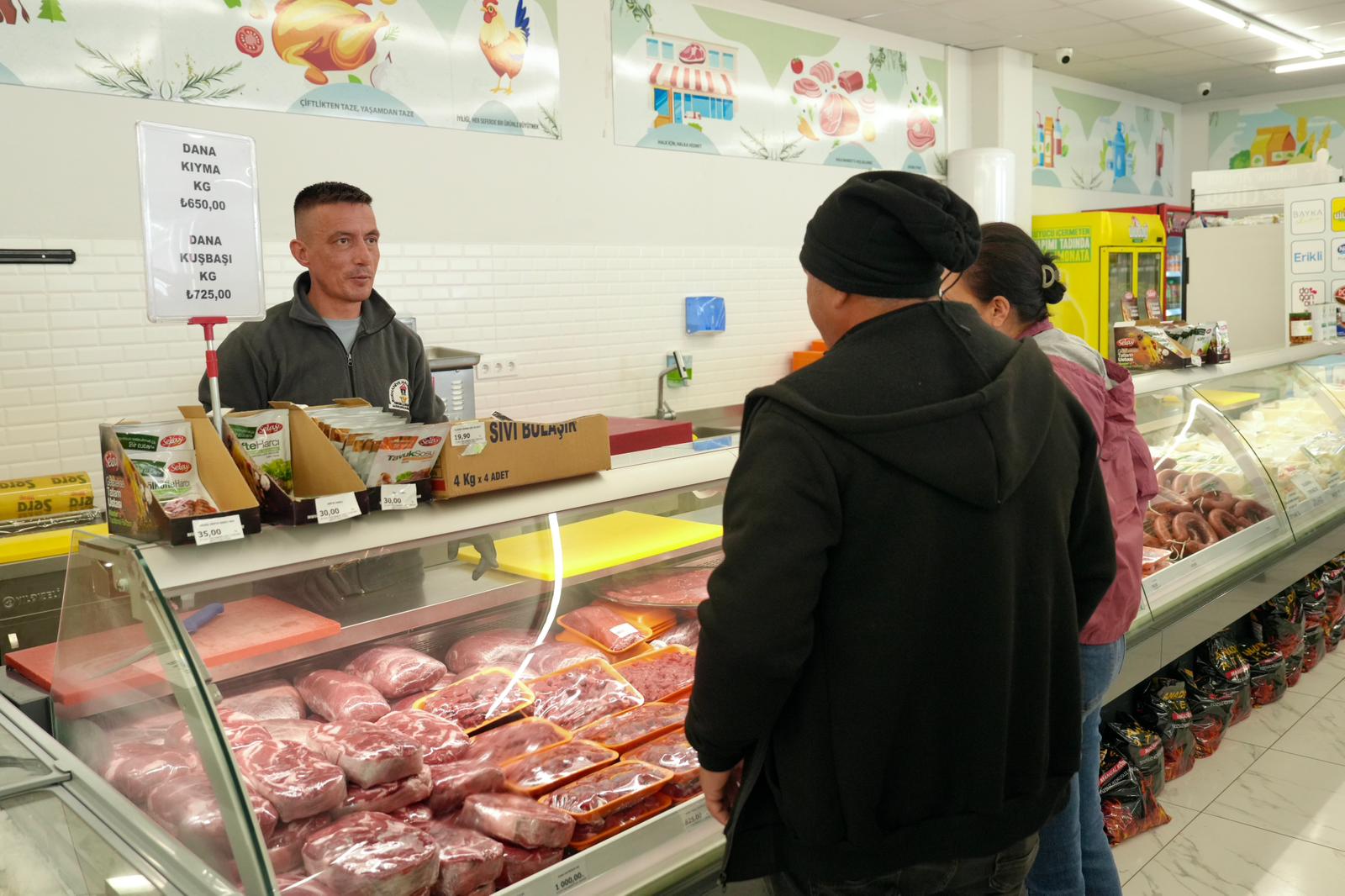 1-26 BURHANİYE BELEDİYESİ’NDEN HALKA HİZMET: HALK MARKET