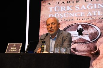 1-3-14-345x230 Kitap Fuarı, Balıkesir’e imzasını attı