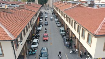 1-3-3-345x194 BÜYÜKŞEHİR'DEN ÇİFT SIRA PARK SORUNUNA ÇÖZÜM