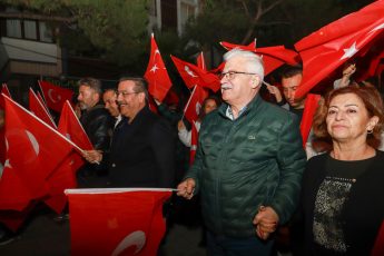 1-32-345x230 BURHANİYE’DE CUMHURİYET’İN 102. YILI FENER ALAYIYLA KUTLANDI