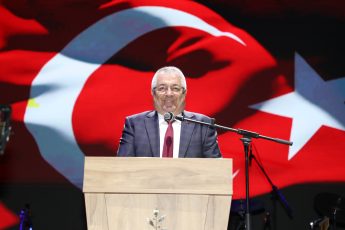 1-5-8-345x230 Edremit’te Cumhuriyet bayramı büyük bir coşkuyla kutlanacak