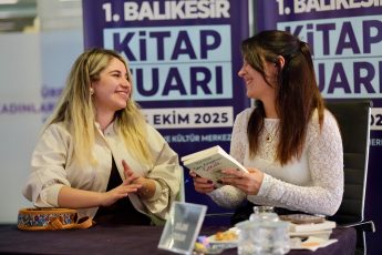 1-7-7-345x230 Kitap Fuarı, Balıkesir’e imzasını attı