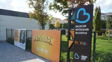 Ahmet Akın, can dostları Pati Park ile buluşturdu