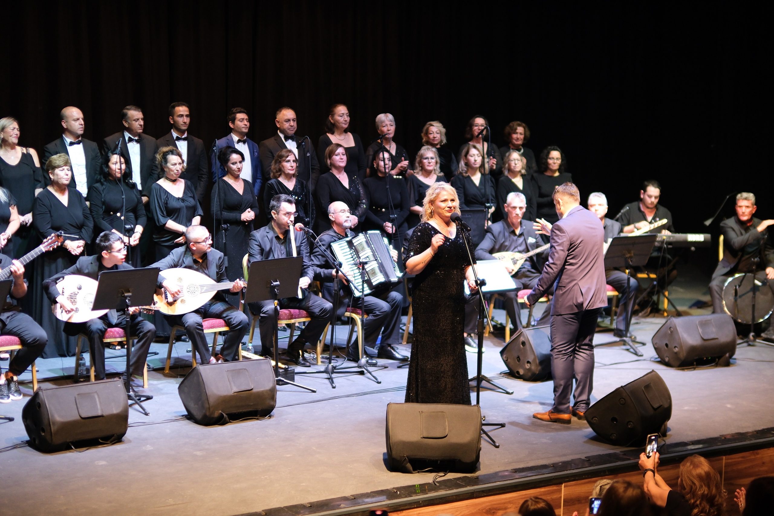 10-2-scaled ALTIEYLÜL’DE YEŞİLÇAM EZGİLERİYLE NOSTALJİ DOLU BİR GECE