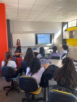 10-259x345 Ayvalık Endüstriyel Peyzajı Dünya Mirası yolculuğuna gençlerimizden anlamlı destek