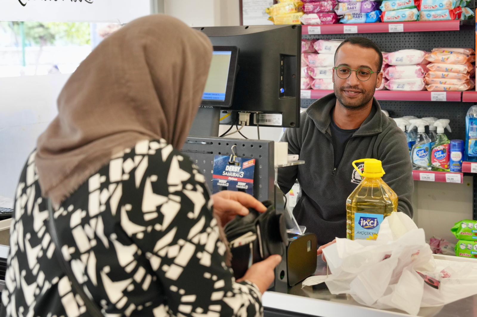 12-2 BURHANİYE BELEDİYESİ’NDEN HALKA HİZMET: HALK MARKET