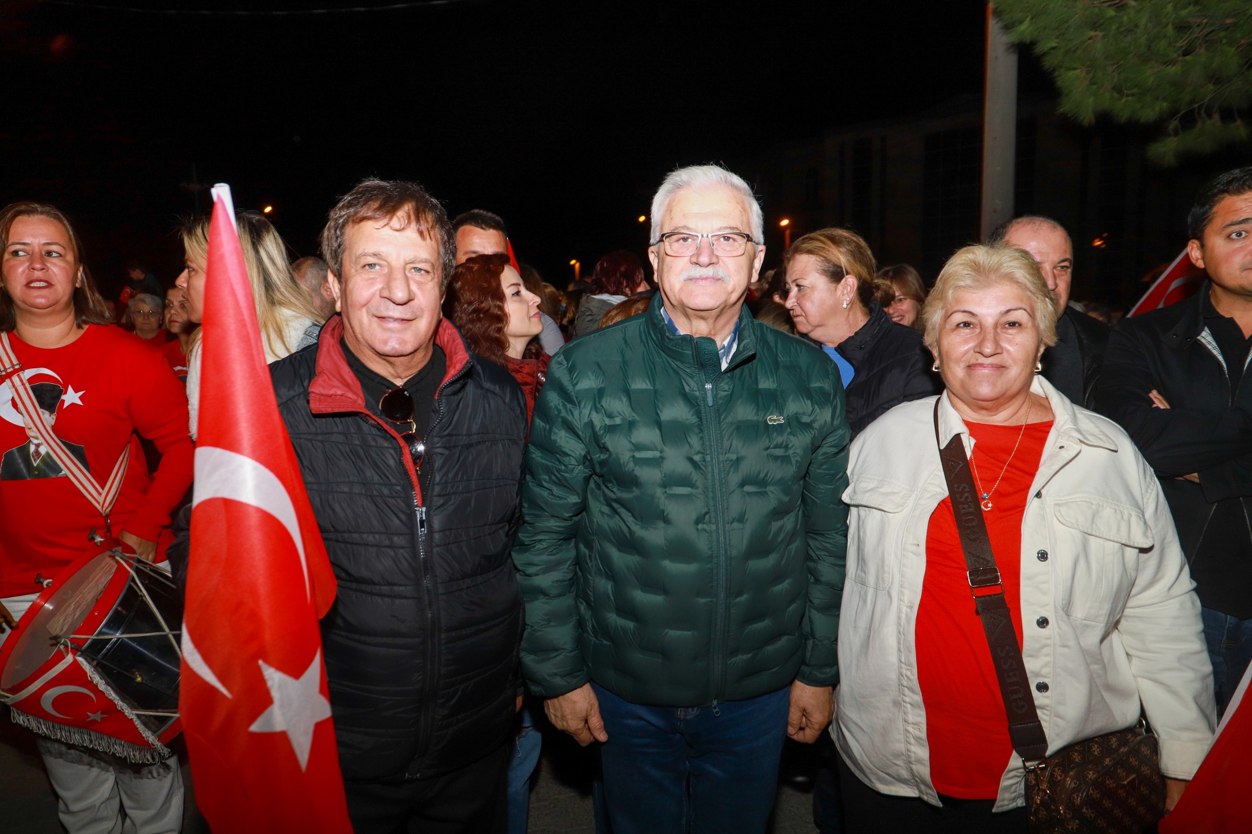 16 BURHANİYE’DE CUMHURİYET’İN 102. YILI FENER ALAYIYLA KUTLANDI