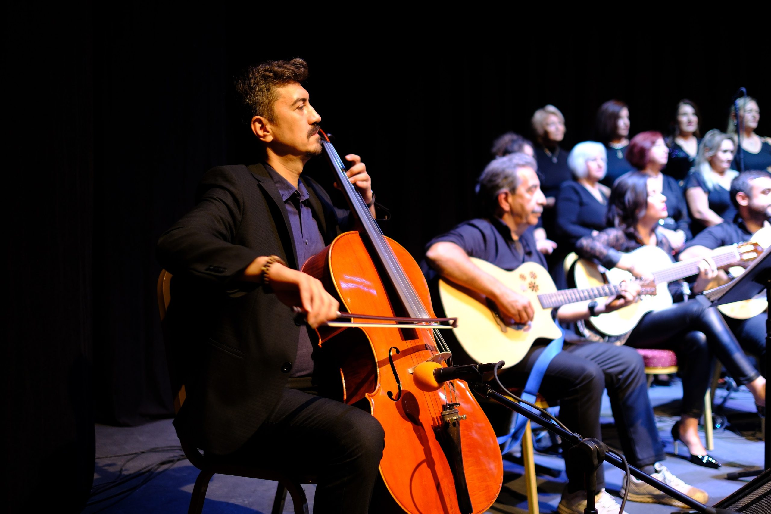 2-4-scaled ALTIEYLÜL’DE YEŞİLÇAM EZGİLERİYLE NOSTALJİ DOLU BİR GECE