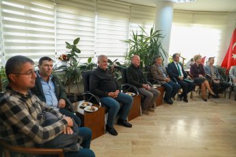 3-2-345x230 MUHTARLAR BURHANİYE BELEDİYESİNDE BİR ARAYA GELDİ