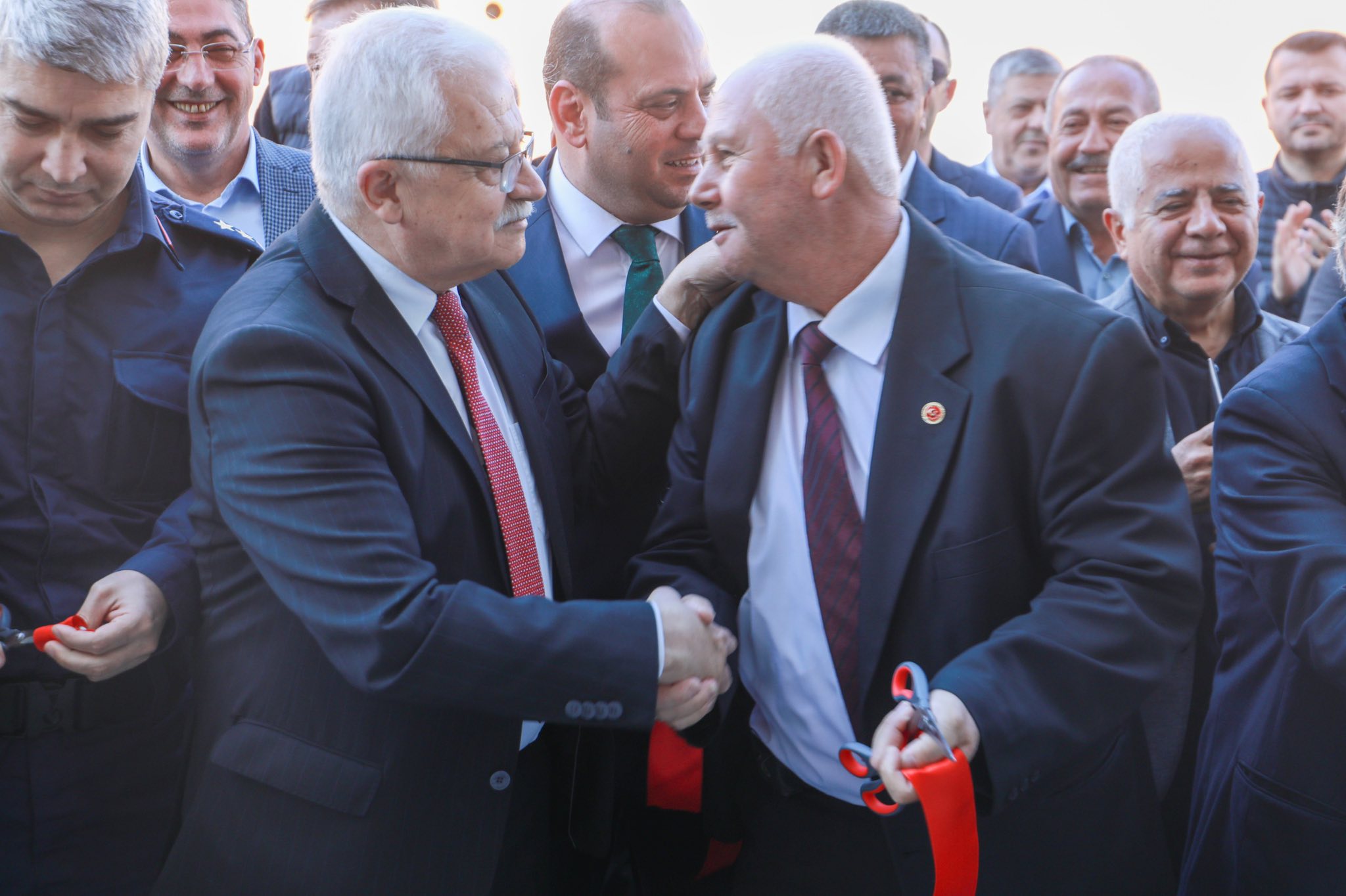 3-5 T.C. BURHANİYE MUHTARLAR DERNEĞİ AÇILDI