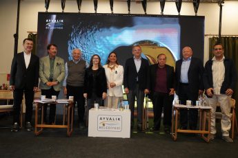 32-345x230 AYVALIK’TAN DOPDOLU PROGRAMIYLA BİR FESTİVAL DAHA GEÇTİ