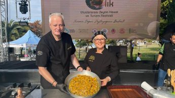 42-345x194 AYVALIK’TAN DOPDOLU PROGRAMIYLA BİR FESTİVAL DAHA GEÇTİ