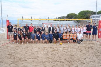 7-345x230 BURHANİYE’DE GELENEKSEL ÖREN ATATÜRK KUPASI PLAJ VOLEYBOLU TURNUVASI BAŞLADI