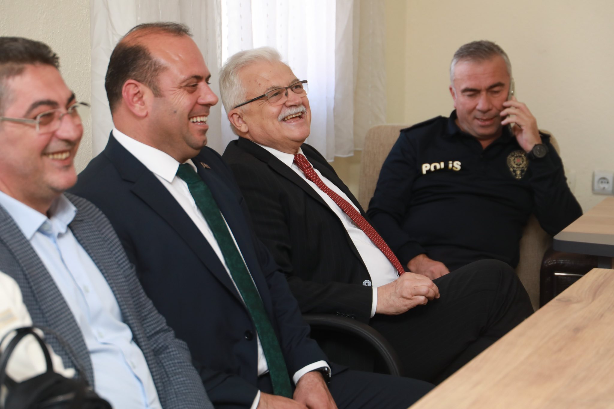 7-4 T.C. BURHANİYE MUHTARLAR DERNEĞİ AÇILDI