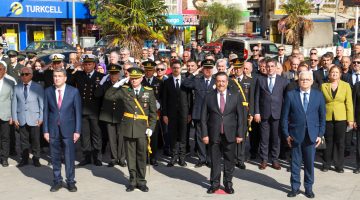 29 EKİM CUMHURİYET BAYRAMI ÇELENK TÖRENİ YAPILDI