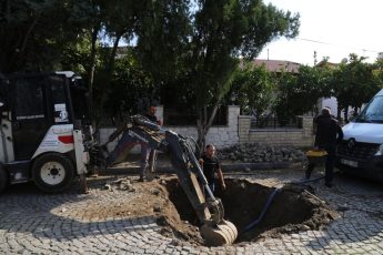 Edremit-1-345x230 Edremit Belediyesi’nde altyapı çalışmaları devam ediyor