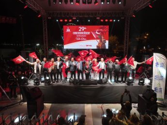 IMG_3195-345x258  Cumhuriyet’in 102. Yıldönümü Edremit’te coşkuyla kutlandı