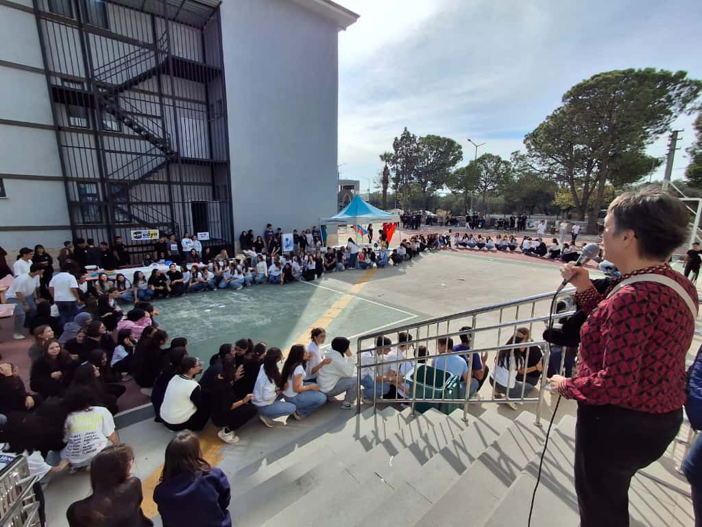 Sehit-Mustafa-Serin-Fen-Lisesi-Foto-3 Şehit Mustafa Serin Fen Lisesi'nden Uluslararası Açılım: Erasmusdays rüzgarı esti