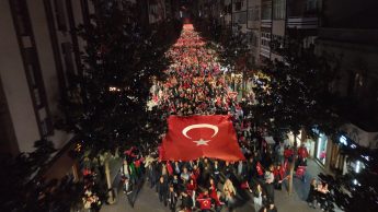 kuvayimilliyenin_sehrinde_cumhuriyet_coskusu__13-345x194 KUVAYI MİLLİYE’NİN ŞEHRİNDE CUMHURİYET COŞKUSU  AKIN, “CUMHURİYET KİMSESİZLERİN KİMSESİDİR”