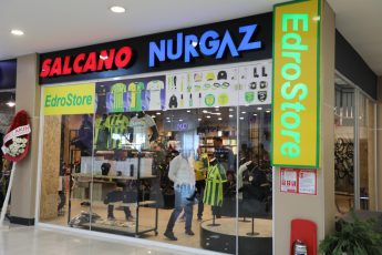 photo_2025-10-10_12-50-10-345x230 Edremitspor Taraftar Mağazası “EdroStore” hizmete açıldı