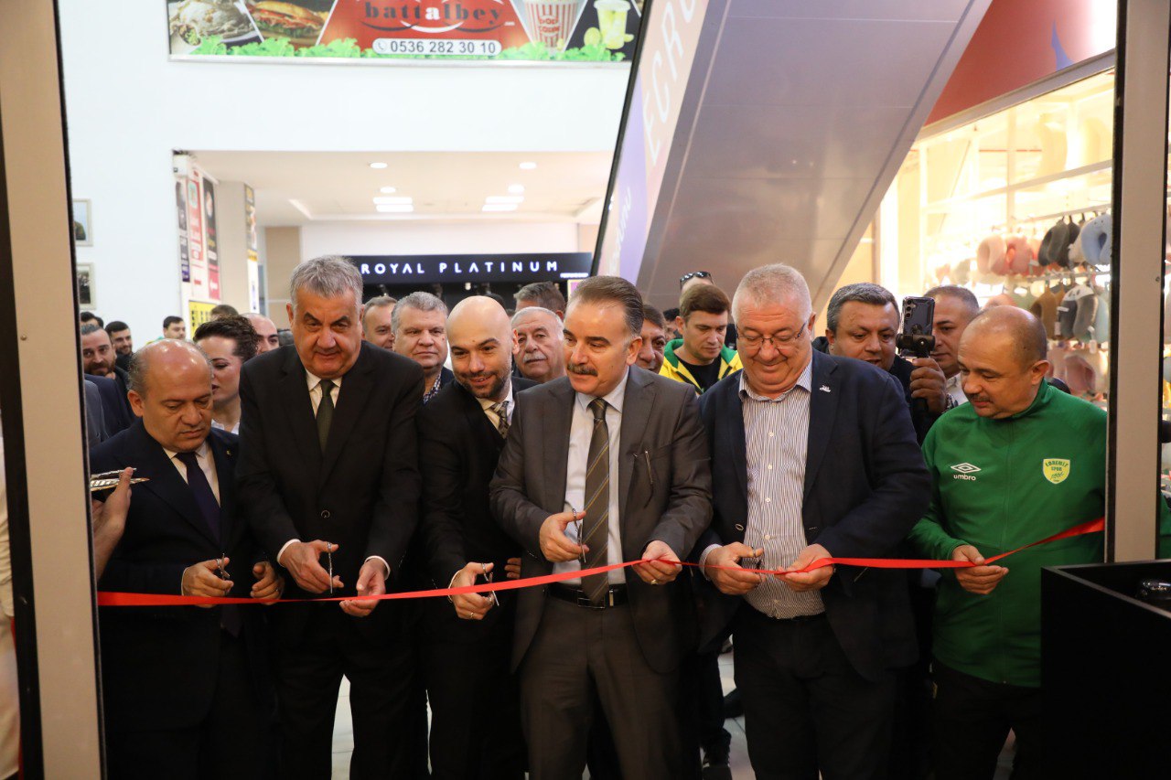 Edremitspor Taraftar Mağazası “EdroStore” hizmete açıldı