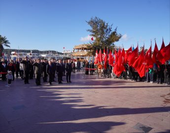 01-345x271 AYVALIK’TA ÖĞRETMENLER GÜNÜ COŞKUYLA KUTLANDI
