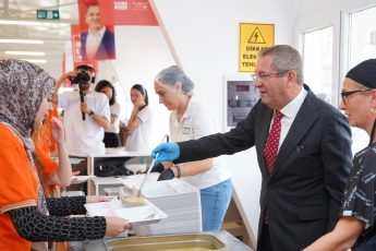 03-345x230 Her gün 1700 öğrenci yararlanıyor…