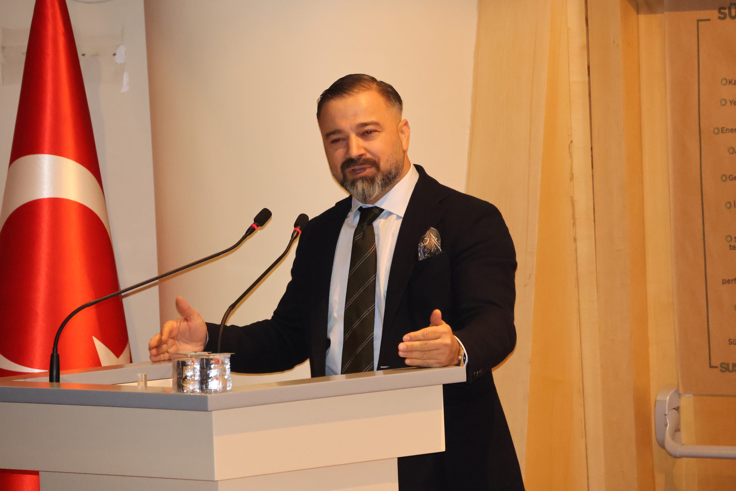 1-3-scaled EİB VE TDU-NRW’DEN TÜRK FİRMALARINA ALMANYA’DA YATIRIM REHBERİ